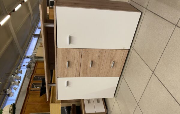 309 bílá šuplíková komoda -sonomo dub ,zánovní stav 120x40x92cm za 3380Kč