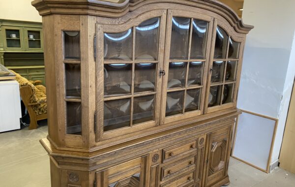 715 velký dubový dvoudílný příborník- komplet masív 215x42x195cm vysoký za 11870Kč