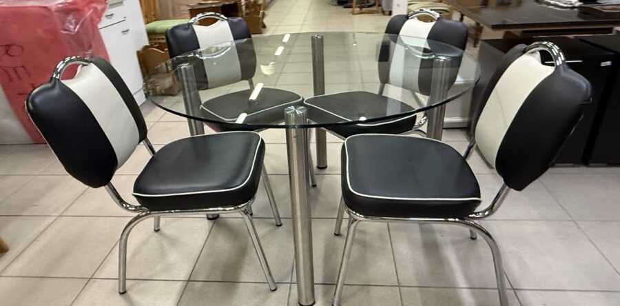 472 10x  chromované,,,Americké ” židle z bistra,min.použité po 680Kč