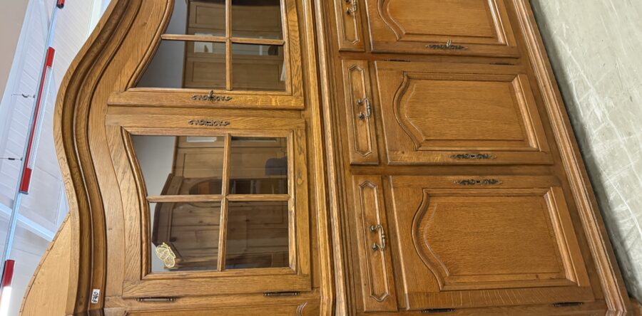 661 dubový dvoudílný příborník -vrchní díl jde zavěsit 167x52x190cm za 8760Kč
