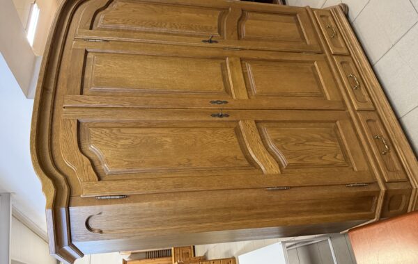 978 dubová štíhlá třídveřová,tříšuplíková skříň 165x50x184cm za 5890Kč