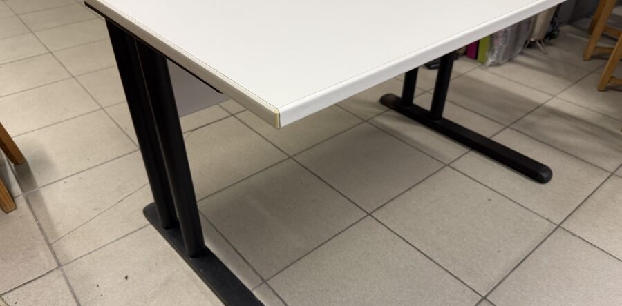 130 pracovní + psací profi stůl 120x80x72cm za 1480Kč