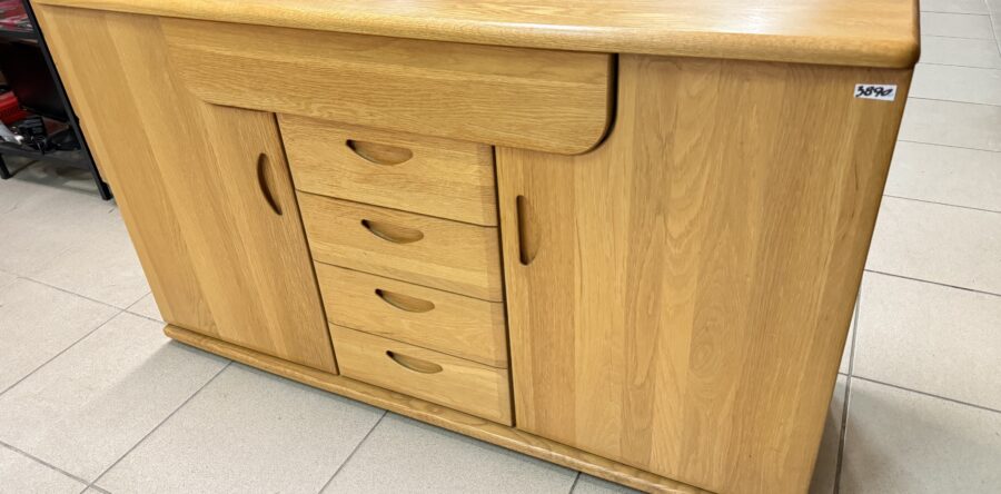 147 dubová nízká šuplíková komoda – masív bez laku 135x42x78cm za 3890Kč