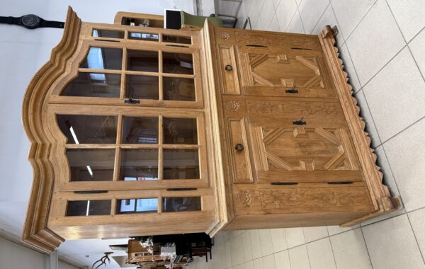 160 dvoudílný dubový příborník 140x45x200cm- komplet masív  za 8940Kč