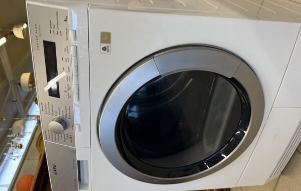 389 AEG Protex sušička na 8kg, se zárukou 60x60cm za 3460Kč