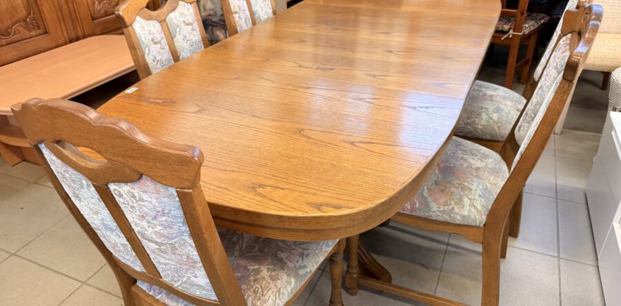 496 dubový rozkl.stůl 130x95x76cm,po rozložení 220cm + 6 pevných židlí ,set za 8780Kč