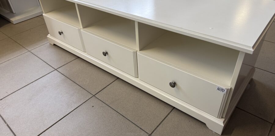 527 IKEA Liatorp .-tv bílý tříšuplíkový stolek 145x50x45cm za 1690Kč