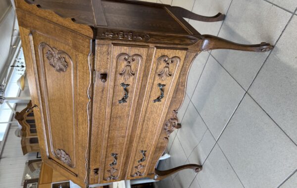 511 dubová zdobená psací komoda -,,kalamář ” 100x46x104cm za 4780Kč
