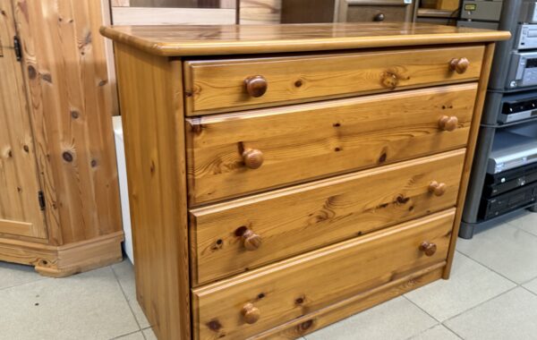 508 borovicový prádelník 106x44x85cm za 2870Kč