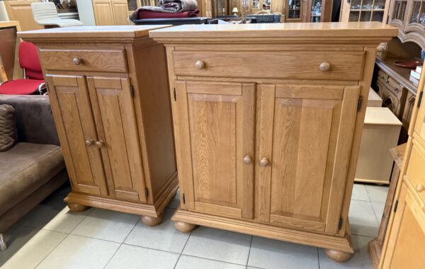 510 dvakrát vysoká dubová komoda s šuplíkem 78x48x128cm za 2760Kč a širší 112cm za 3890Kč