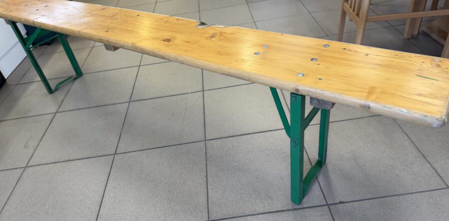 756 skládací dlouhá lavice 220x25x50cm za 670Kč