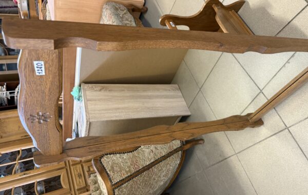 828 dubové zrcadlo 55x110cm za 1280Kč