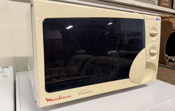 990 Moulinex – mikrovlnná trouba s mechanickým ovládáním 45x32x28cm za 840Kč