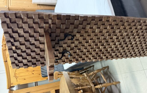 217 odkládací věšák předsíňový- masív dub 41x112cm za 940Kč