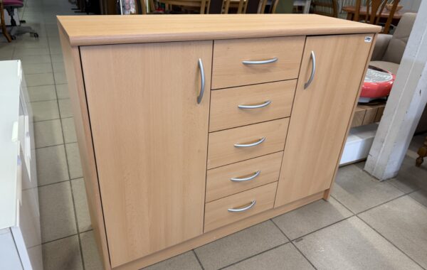 221 nová komoda- odstín buk,s pěti šuplíky 110x35x86cm za 2890Kč