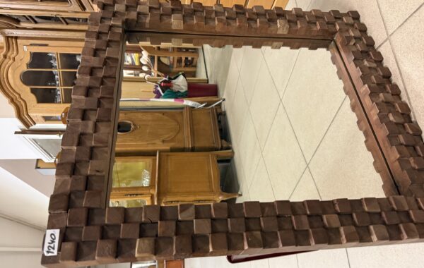 219 zrcadlo v dubovém rámu 65x75cm za 1240Kč