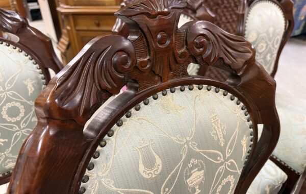 241 dubový stůl 140x83x75cm,po rozl.180x83cm + 6pevných židlí za 8470Kč