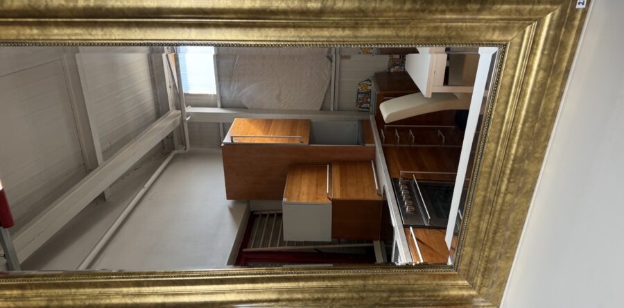 315 velké fazetované zrcadlo v zlaceném rámu  80x180cm za 2780Kč