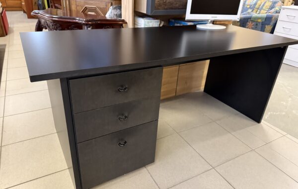 416 velký psací stůl s šuplíkovým kontejnerem 180x75x75cm za 2340Kč