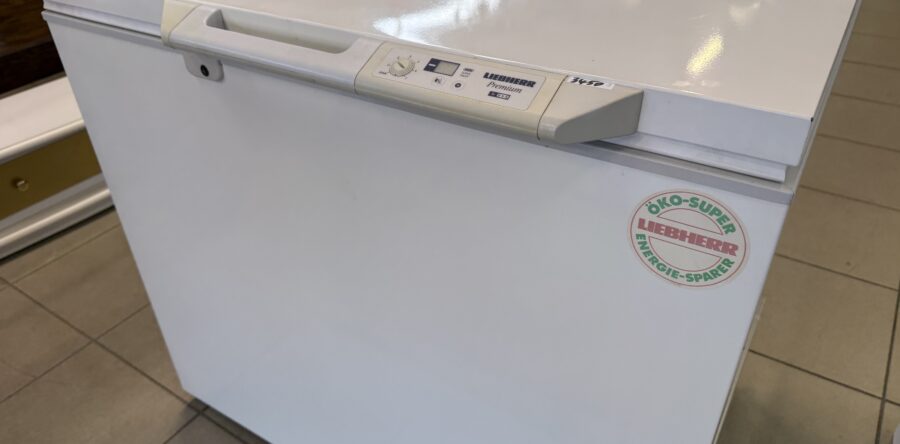 427 pultový značkový mrazák Liebherr 212litrů za 3450Kč