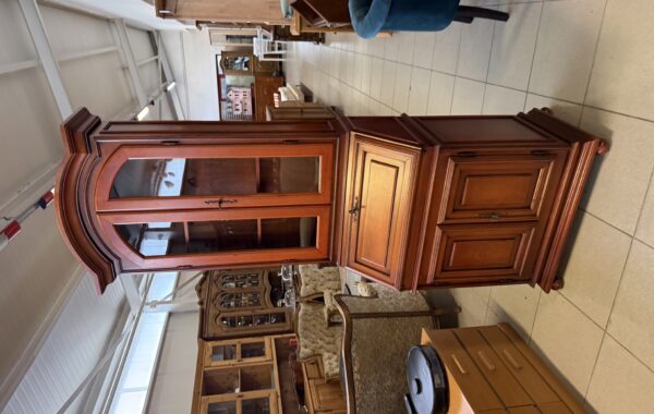 451 Italský ,,kalamář” psací komoda dvoudílná,třešňová 72x43x208cm za 5830Kč