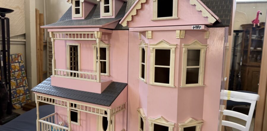 439 velký domeček pro panenky 80x50x80cm za 4780kč