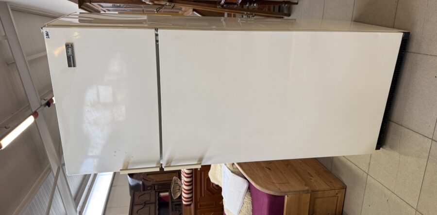 481 velká ,,Americká”lednice Beko 70x63x180cm za 2860Kč