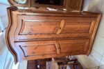 577 dvoudvéřová borovicová šatní skříň 117 x 64 x 90cm za 5430Kč