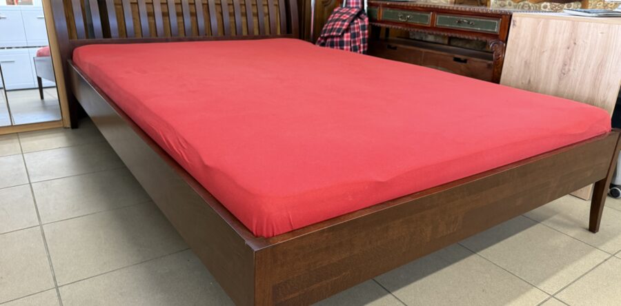 610 dubová moderní postel s prodlouženou délkou 140 x 210cm -kompletní za 4980Kč